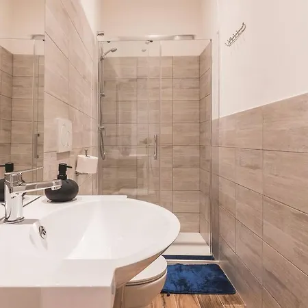 Ospedale Maggiore Vidali Elegant *netflix* *