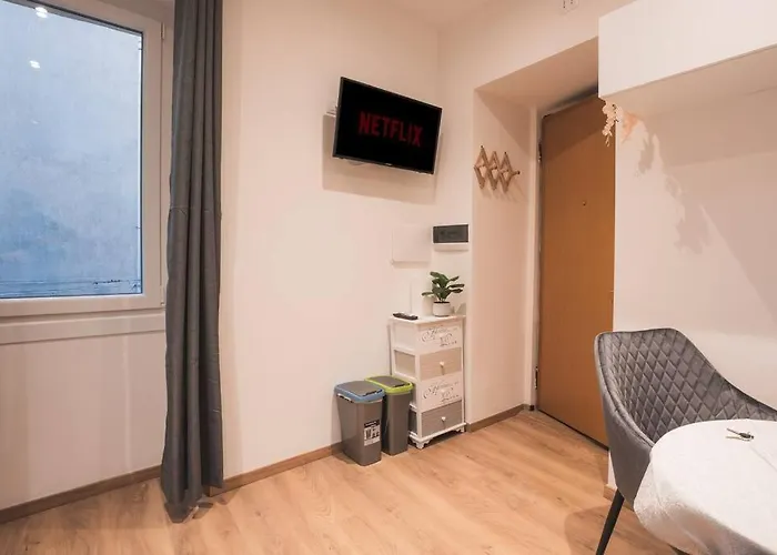 Ospedale Maggiore Vidali Elegant *netflix* Апартаменти *